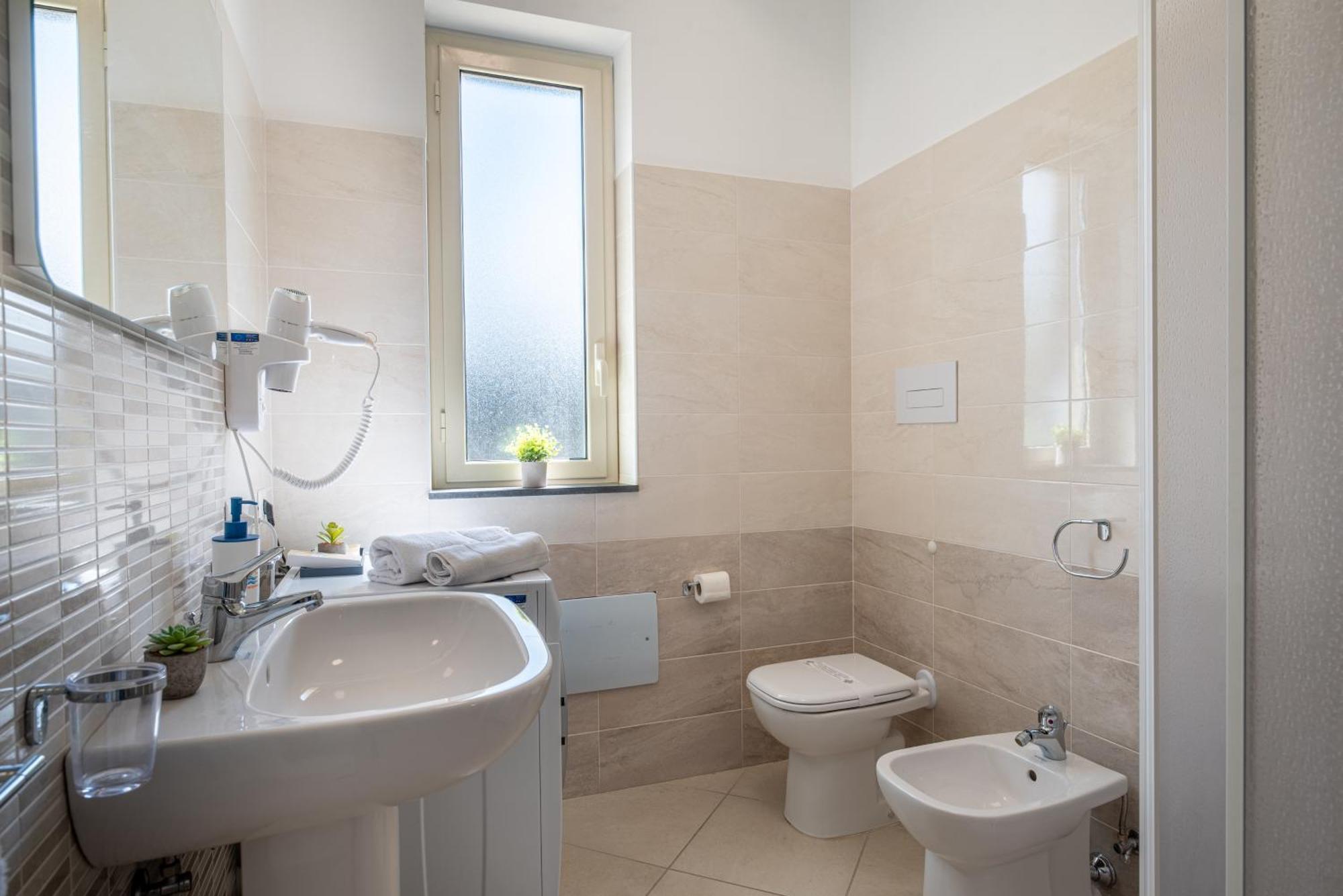Icaro Residence Apartments With A Beautiful Pool Сант'Агата-ди-Милите Экстерьер фото