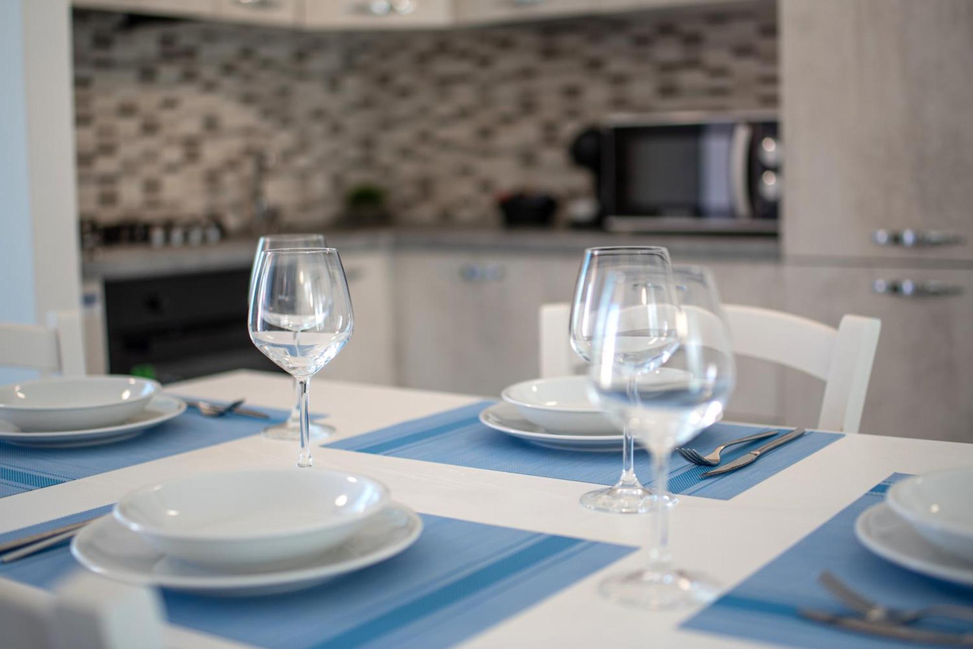 Icaro Residence Apartments With A Beautiful Pool Сант'Агата-ди-Милите Экстерьер фото